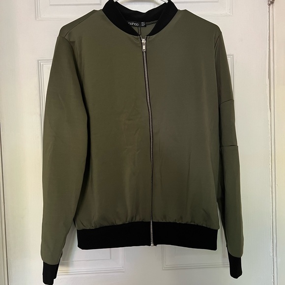BRAND NEW BooHoo Jacket - Picture 1 of 4